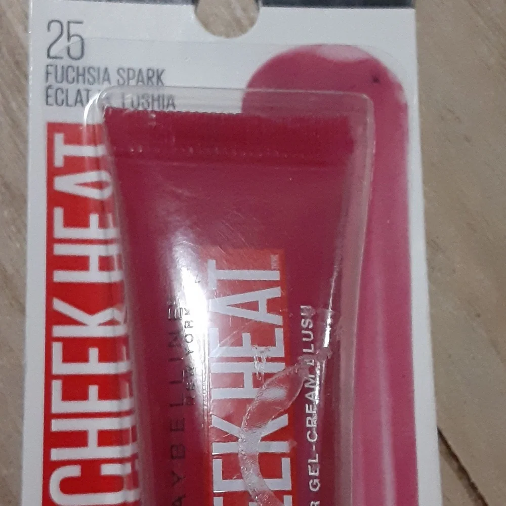 FINAL PRICE - Maybelline Cheek Heat